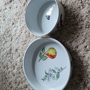 Casserole & Souffle Dishes Set Of 2